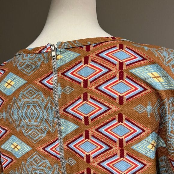 LuLaRoe Amelia geometric print short sleeve scoop neck casual plus size dress 2X - Picture 10 of 15